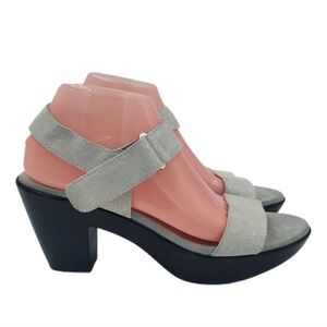 Munro Willa Gray Silver Suede Block Heel Hook & Loop Sandals Women's 10N